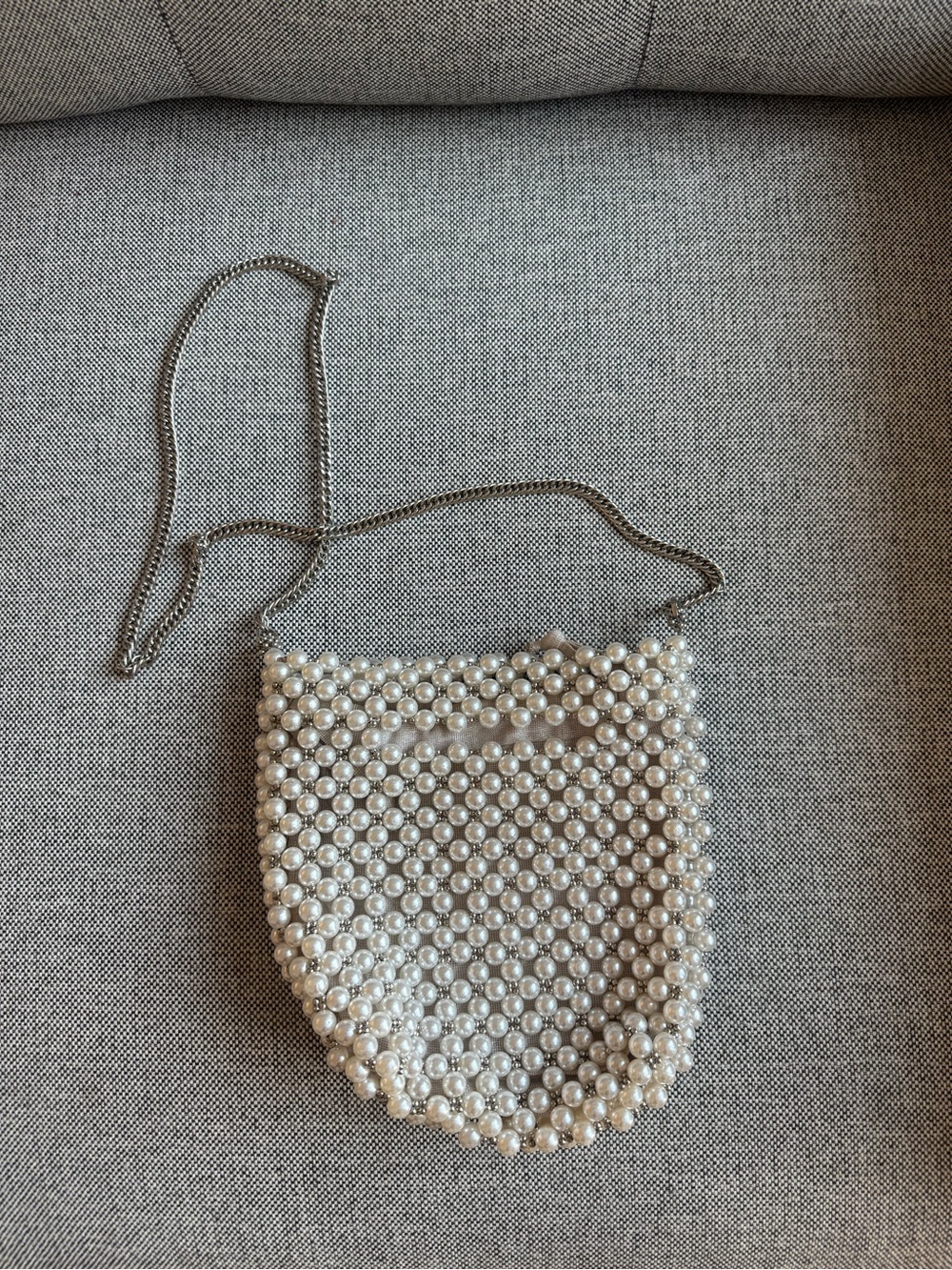 Vintage pearl shoulder bag